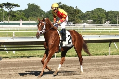 06-25-16-10-IsabellaSings_EatontownStks_Cory-1